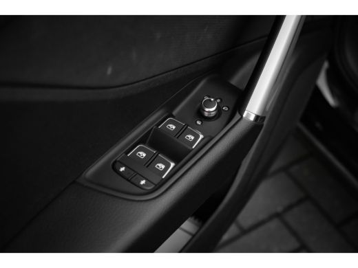 Audi Q2 35 TFSI S Edition | Stoelverw. voor | Elek. Klep | Cruise Control Adaptief | Comfort sleutel | ActivLease financial lease