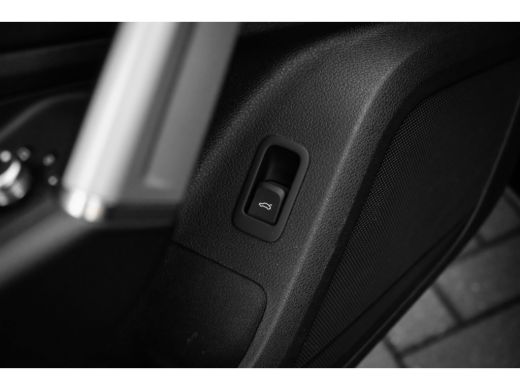 Audi Q2 35 TFSI S Edition | Stoelverw. voor | Elek. Klep | Cruise Control Adaptief | Comfort sleutel | ActivLease financial lease