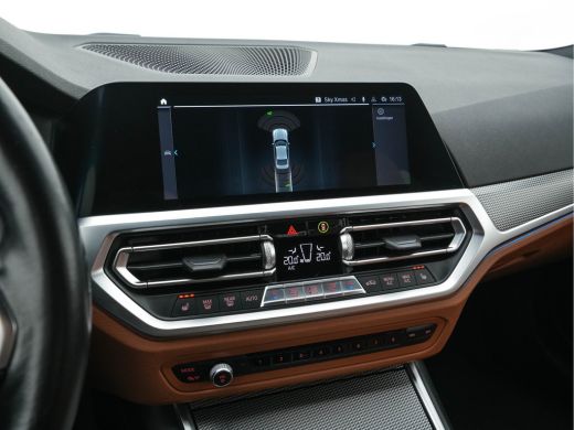 BMW 3 Serie 330e eDrive M-Sportpack Edition Plug-In (INCL-BTW) *LUXURY-LEATHER | FULL-LED | HEATED-SPORTSEATS... ActivLease financial lease