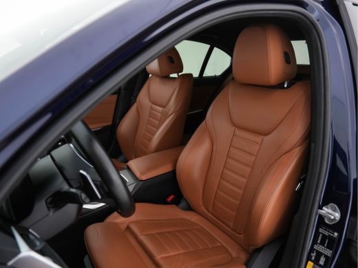 BMW 3 Serie 330e eDrive M-Sportpack Edition Plug-In (INCL-BTW) *LUXURY-LEATHER | FULL-LED | HEATED-SPORTSEATS... ActivLease financial lease