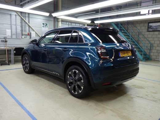 Fiat 600 La Prima 54 kWh 156pk | Vol-Leder | Adaptive Cruise | Massage | Elektr. Achterklep | Achteruitrij... ActivLease financial lease