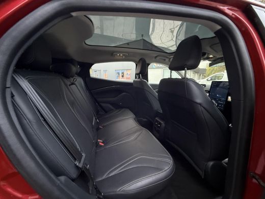 Ford Mustang Mach-E Mach-E Extended 98 kWh | Panorama | B&O Sound | 360 Camera | ActivLease financial lease