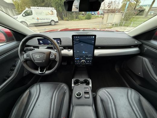 Ford Mustang Mach-E Mach-E Extended 98 kWh | Panorama | B&O Sound | 360 Camera | ActivLease financial lease