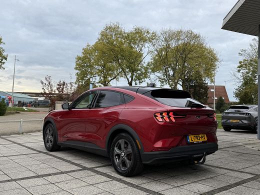 Ford Mustang Mach-E Mach-E Extended 98 kWh | Panorama | B&O Sound | 360 Camera | ActivLease financial lease