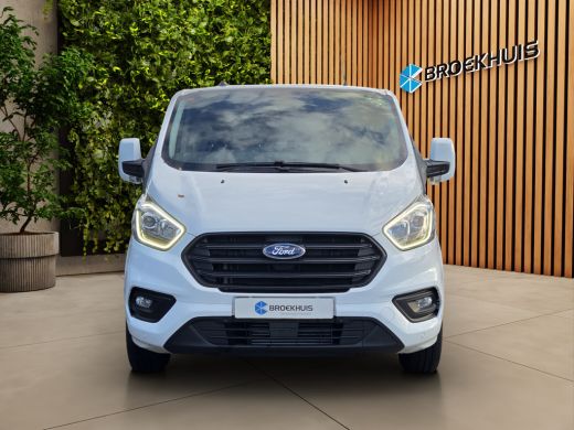 Ford Transit Custom 300 Trend L2 130pk | Lage kilometerstand! | Parkeersensoren voor en achter | DAB ActivLease financial lease