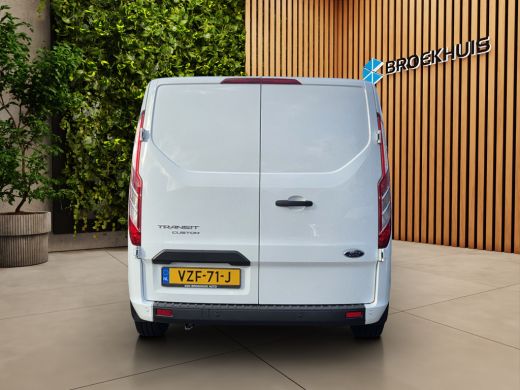 Ford Transit Custom 300 Trend L2 130pk | Lage kilometerstand! | Parkeersensoren voor en achter | DAB ActivLease financial lease