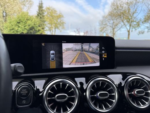 Mercedes-Benz A-Klasse 180 Luxury Line Aut. | Navi | Camera | Trekhaak ActivLease financial lease