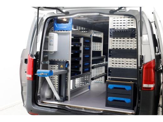 Mercedes-Benz Vito 114 CDI 136pk Compact 9G Automaat 2x Schuifdeur/LED/Camera/Navi/Inrichting 05-2022 ActivLease financial lease