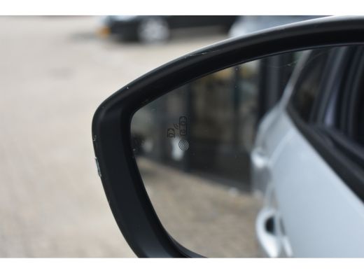 Opel Corsa-e Long Range GS 51 kWh 3 Fase 156pk | Navigatie | Achteruitrijcamera | Full-LED | Keyless-Entry | W... ActivLease financial lease