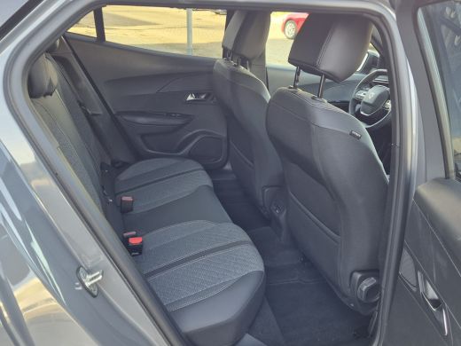 Peugeot 2008 1.2 Hybrid 136PK Allure Automaat | Draadloze Apple Carplay / Android Auto | 17" Licht Metalen Vel... ActivLease financial lease