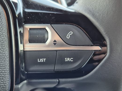 Peugeot 2008 1.2 Hybrid 136PK Allure Automaat | Draadloze Apple Carplay / Android Auto | 17" Licht Metalen Vel... ActivLease financial lease