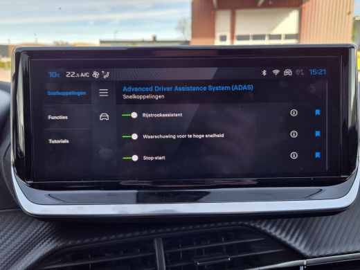 Peugeot 2008 1.2 Hybrid 136PK Allure Automaat | Draadloze Apple Carplay / Android Auto | 17" Licht Metalen Vel... ActivLease financial lease