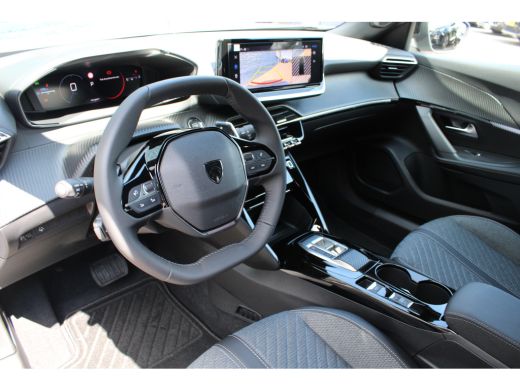 Peugeot 2008 1.2 Hybrid 145 Allure | Automaat | Navigatie | Camera voor + achter | Keyless | Mild Hybrid | ActivLease financial lease
