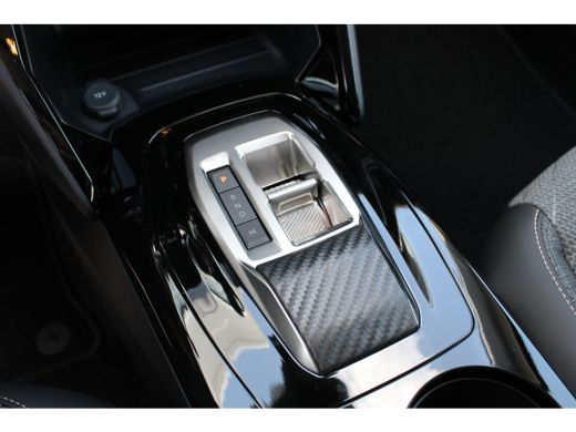 Peugeot 208 1.2 Hybrid 110 e-DCS6 Allure | Automaat | Navigatie | Camera voor + achter | Mild Hybrid | Nieuw ... ActivLease financial lease