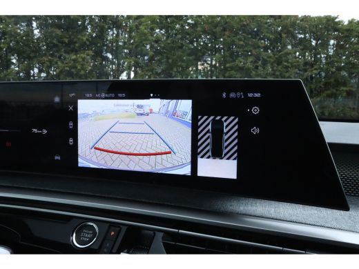 Peugeot 3008 1.2 Hybrid 145 GT | Cruise Control | Camera | Stoelverwarming | Keyless | Elektr. klep | Navi | M... ActivLease financial lease