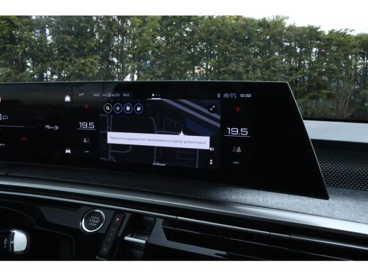 Peugeot 3008 1.2 Hybrid 145 GT | Cruise Control | Camera | Stoelverwarming | Keyless | Elektr. klep | Navi | M... ActivLease financial lease