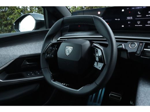 Peugeot 3008 1.2 Hybrid 145 GT | Cruise Control | Camera | Stoelverwarming | Keyless | Elektr. klep | Navi | M... ActivLease financial lease