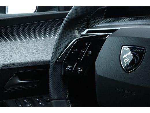 Peugeot 3008 1.2 Hybrid 145 GT | Cruise Control | Camera | Stoelverwarming | Keyless | Elektr. klep | Navi | M... ActivLease financial lease