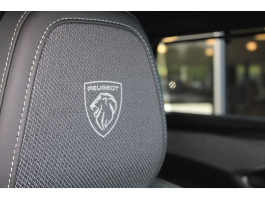 Peugeot 5008 1.2 Hybrid 136 GT | Automaat | Navigatie | Camera | Apple carplay | Mild Hybrid | Nieuw model | B... ActivLease financial lease