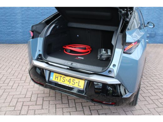 Peugeot e-3008 GT Avantage 210 73 kWh | Automaat | Navigatie | Camera | Alcantara | Elektrische achterklep | Fas... ActivLease financial lease