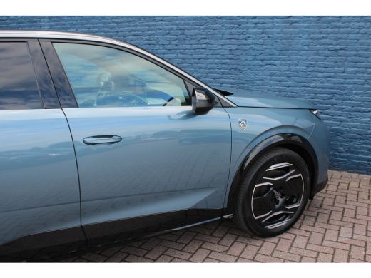 Peugeot e-3008 GT Avantage 210 73 kWh | Automaat | Navigatie | Camera | Alcantara | Elektrische achterklep | Fas... ActivLease financial lease