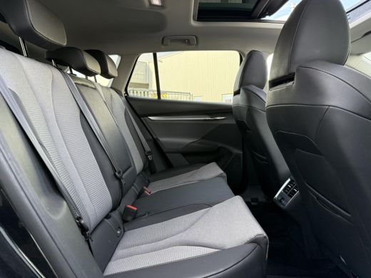 Skoda Enyaq iV 60 Sport Line | Panorama | Navi | Warmtepomp | ActivLease financial lease