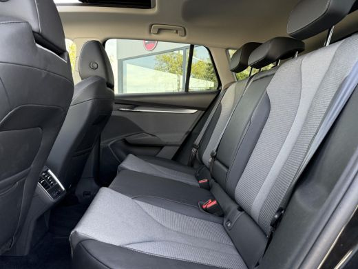 Skoda Enyaq iV 60 Sport Line | Panorama | Navi | Warmtepomp | ActivLease financial lease