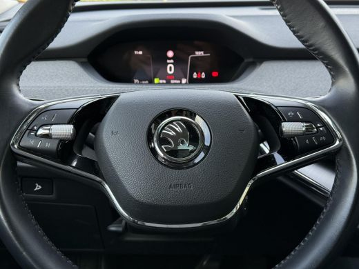 Skoda Enyaq iV 60 Sport Line | Panorama | Navi | Warmtepomp | ActivLease financial lease