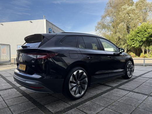 Skoda Enyaq iV 60 Sport Line | Panorama | Navi | Warmtepomp | ActivLease financial lease