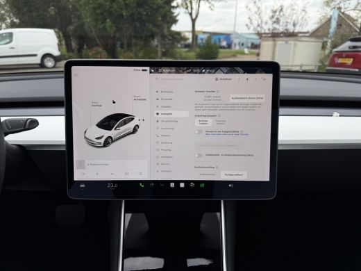 Tesla Model 3 Range Plus RWD | Autopilot | Panorama | Wit Leder | ActivLease financial lease