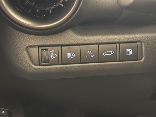 Toyota C-HR 2.0 Plug-in Hybrid 220 Executive **NIEUWE AUTO/ DIRECT LEVERBAAR** ActivLease financial lease