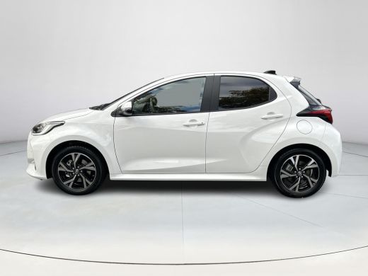 Toyota Yaris 1.5 Hybrid 115 Dynamic ActivLease financial lease