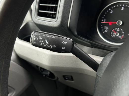 Volkswagen Crafter 35 2.0 102 PK / PICK UP / 89.094 KM !! / 1e EIGENAAR / 2.5 TONS TREKHAAK / AIRCO / CRUISE / BLUET... ActivLease financial lease