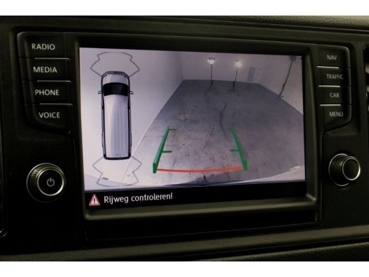 Volkswagen Crafter 35 2.0 TDI 177pk RWD L3H3 (L2H2) D.C. LED/ACC/Navi/Camera Trekhaak 3500kg 08-2019 ActivLease financial lease