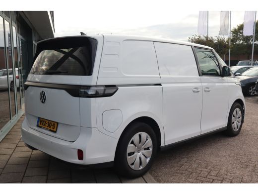 Volkswagen ID. Buzz Cargo Cargo | 'App-Connect' draadloze smartphone integratie | Stoelverwarming voor | Trekhaak neerklapb... ActivLease financial lease