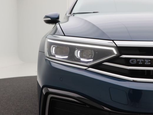 Volkswagen Passat Variant 1.4 TSi 218 Pk Automaat PHEV GTE Business | Full LED | Trekhaak | Camera | Navi | Dodehoe... ActivLease financial lease