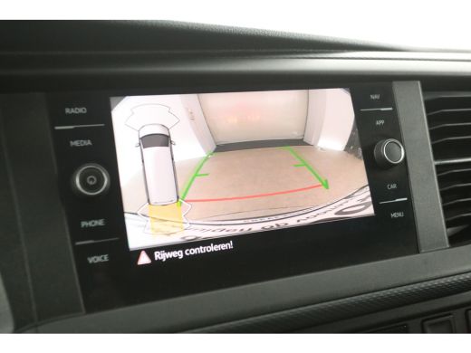 Volkswagen Transporter 2.0 TDI L2H1 | 150PK | Automaat | Airco | 3-Zits | Adaptive Cruise | Carplay | Camera | Parkeersens. ActivLease financial lease