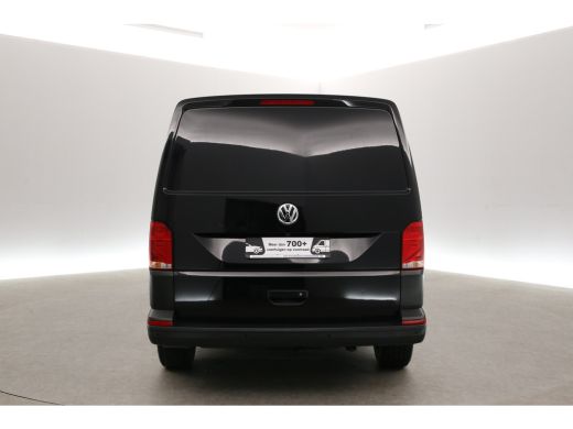 Volkswagen Transporter 2.0 TDI L2H1 | 150PK | Automaat | Airco | 3-Zits | Adaptive Cruise | Carplay | Camera | Parkeersens. ActivLease financial lease