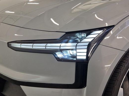 Volvo  EX30 Single Motor Extended Range Plus 69 kWh | Harman Kardon | Stoel & Stuurwiel verwarming | ActivLease financial lease