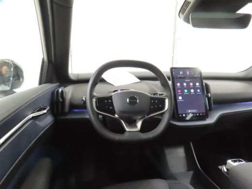 Volvo  EX30 Single Motor Extended Range Ultra 69 kWh | Panoramadak | Trekhaak | 360 camera | Power seats | St... ActivLease financial lease