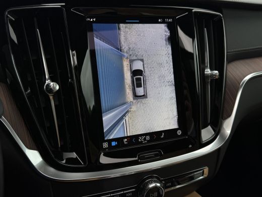 Volvo  V60 2.0 T8 Plug-in hybrid AWD Ultra Bright | Bowers&Wilkins | Massage | HUD | 360 Camera | ActivLease financial lease