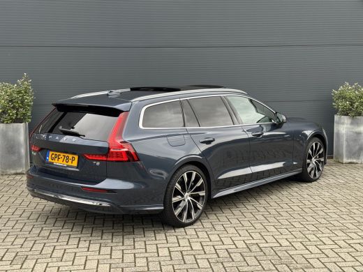 Volvo  V60 2.0 T8 Plug-in hybrid AWD Ultra Bright | Bowers&Wilkins | Massage | HUD | 360 Camera | ActivLease financial lease