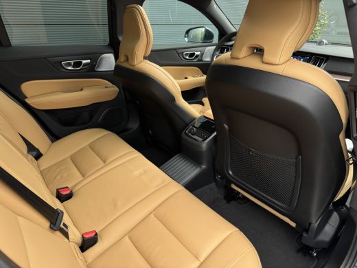 Volvo  V60 2.0 T8 Plug-in hybrid AWD Ultra Bright | Bowers&Wilkins | Massage | HUD | 360 Camera | ActivLease financial lease