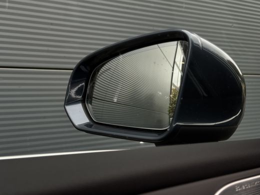 Volvo  V60 2.0 T8 Plug-in hybrid AWD Ultra Bright | Bowers&Wilkins | Massage | HUD | 360 Camera | ActivLease financial lease