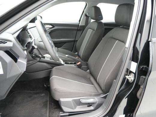 Audi A1 Sportback Sportback 25 TFSI 95pk Navi via app Cruise Lm velgen 297 ActivLease financial lease