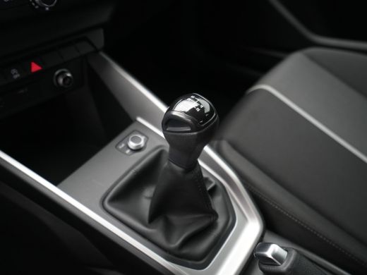 Audi A1 Sportback Sportback 25 TFSI 95pk Navi via app Cruise Lm velgen 297 ActivLease financial lease