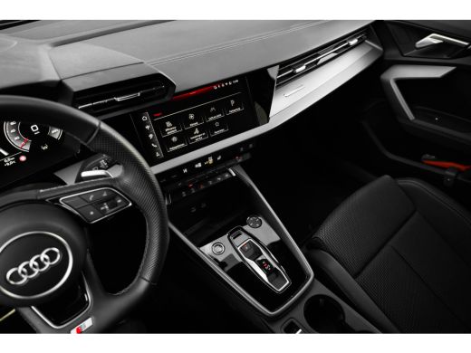 Audi A3 Limousine 30 TFSI S edition 115PK | Fabrieksgarantie 2028 | Camera achter | Adaptieve cruise cont... ActivLease financial lease