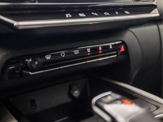 Citroën C5 Aircross 1.2 PureTech Sport Automaat (VIRTUAL COCKPIT, APPLE CARPLAY, GROOT NAVI, KEYLESS, GETINT GLAS, LE... ActivLease financial lease