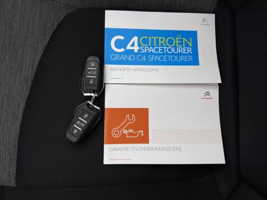 Citroën Grand C4 Spacetourer 1.2 PureTech Business [ 7-Pers. ] (INCL-BTW) *NAVI-FULLMAP | DIGI-COCKPIT | KEYLESS | COMFORT-SEA... ActivLease financial lease