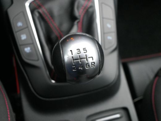 Ford Focus 1.0 EcoBoost 155pk Hybrid ST Line X | B&O | Adaptive LED | BLIS | Adaptive Cruise | Elektrische A... ActivLease financial lease